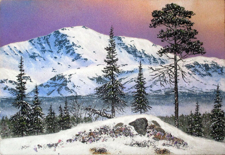 С декорациями